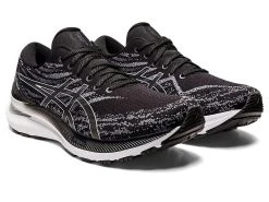 Asics Men's Gel-Kayano 29 WIDE (002 - Black/White) 11 Asics Men's Gel-Kayano 29 WIDE (002 - Black/White) -Swiftwick Shop 1011B440 002 SB FR GLB 1024x768