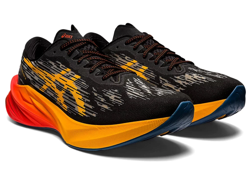 Asics Men’s Novablast 3 (001 - Black/Amber) 5 Asics Men’s Novablast 3 (001 - Black/Amber) - Image 3